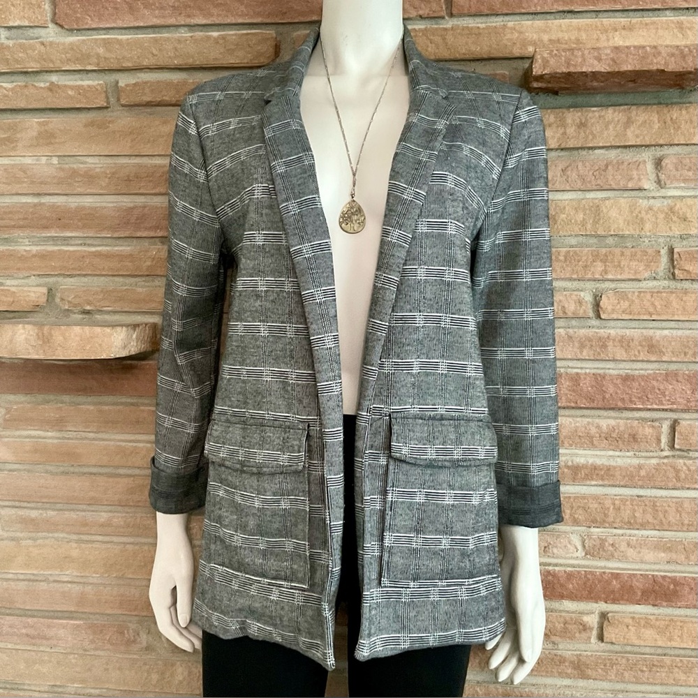 One Heart Clothing Women’s  Stretch Knit  Plaid Blazer Black White Large